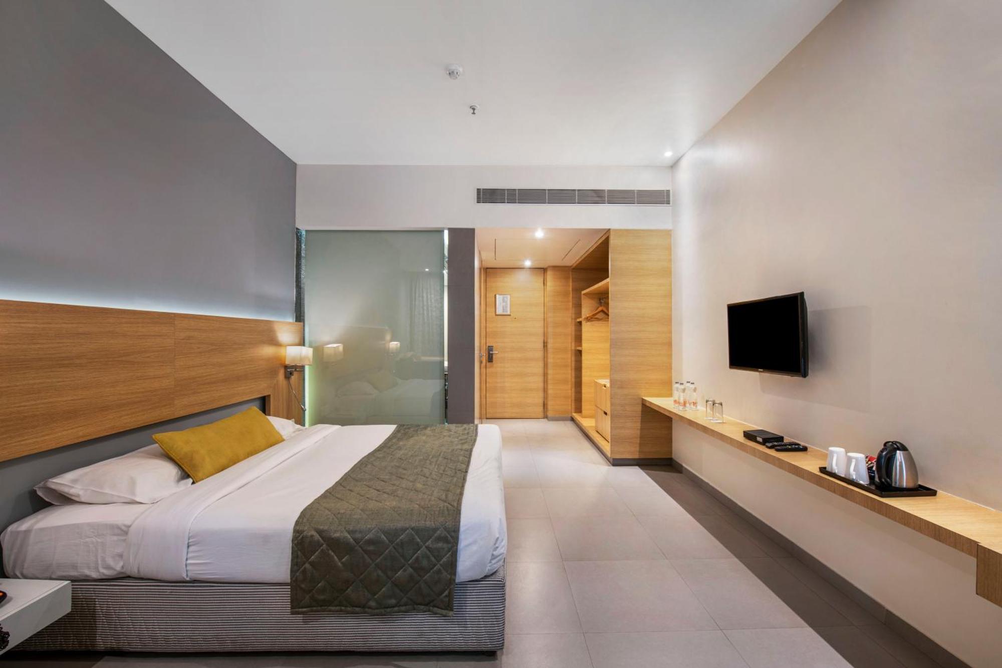 Hotel Satkar Grande Thane Extérieur photo