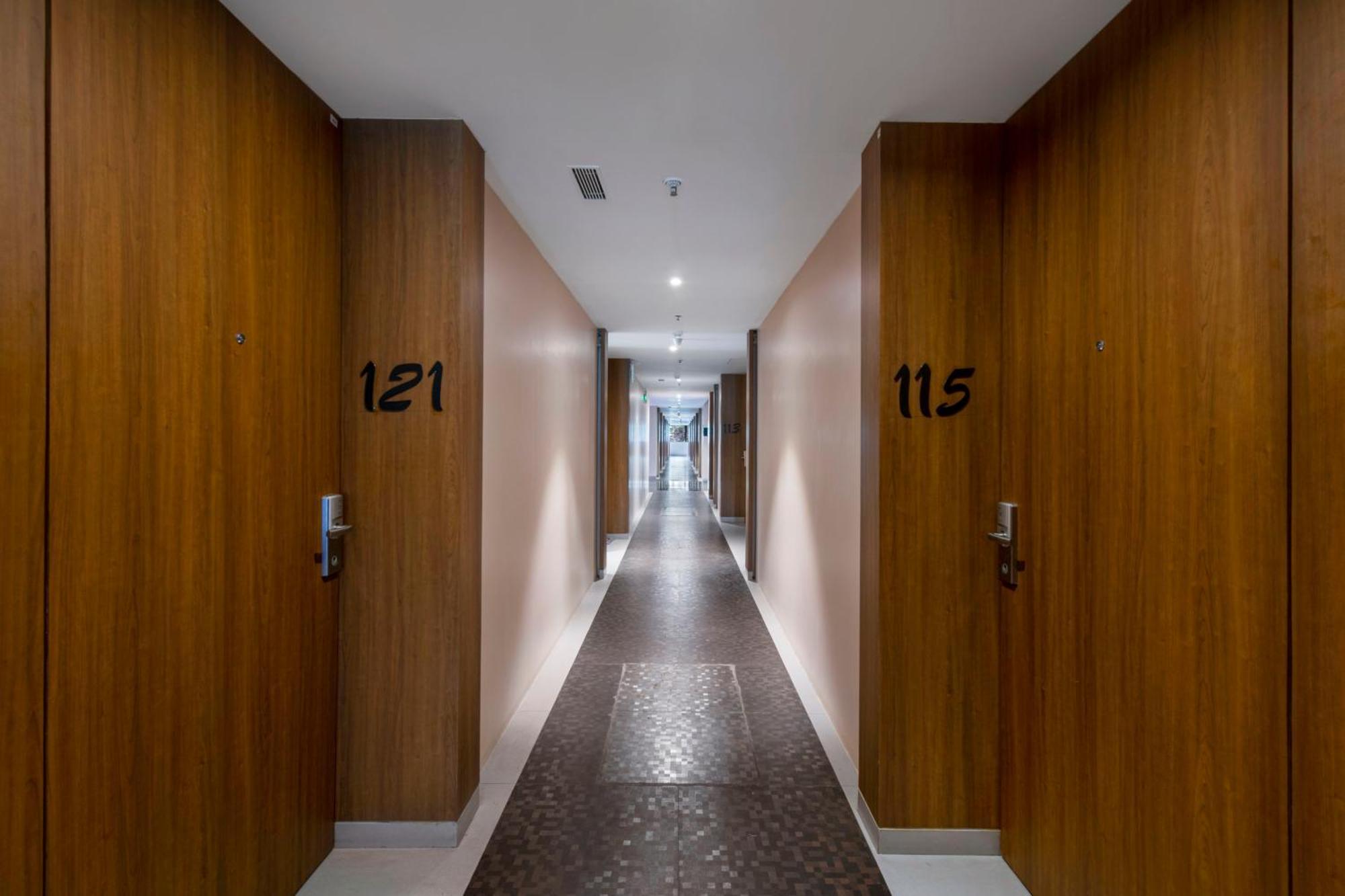 Hotel Satkar Grande Thane Extérieur photo